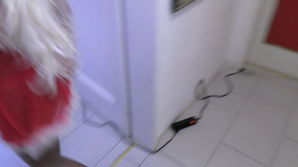 sexy foto nr. 2 von Mein geilstes Weihnachtsgeschenk! Knüppelharte Rute!