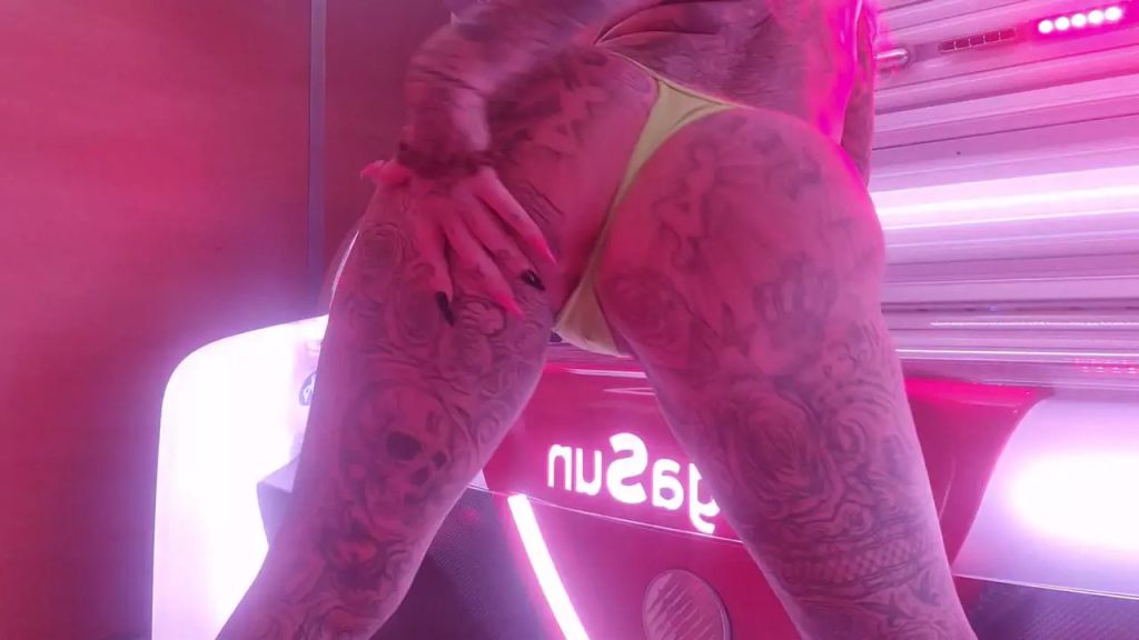 sexy foto nr. 1 von Ich besorgs mir dreist im Solarium!