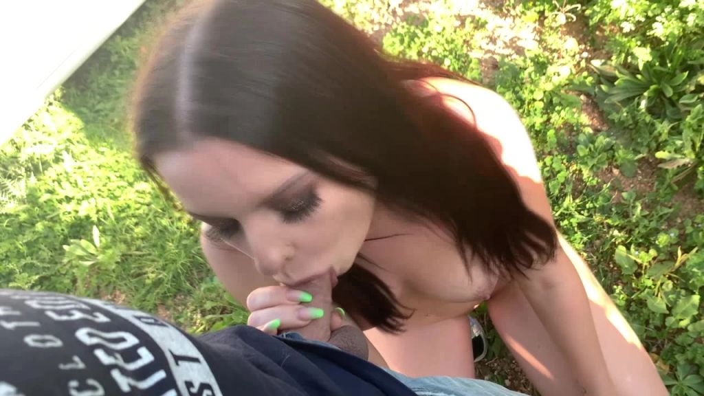 sexy foto nr. 4 von PERVERSER FREMDER! Mir blieb nichts anderes übrig...