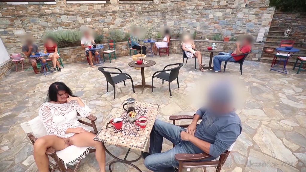 sexy foto nr. 7 von MITTEN IM RESTAURANT FICKEN! GEHT DAS ÜBERHAUPT? MAL WETTEN
