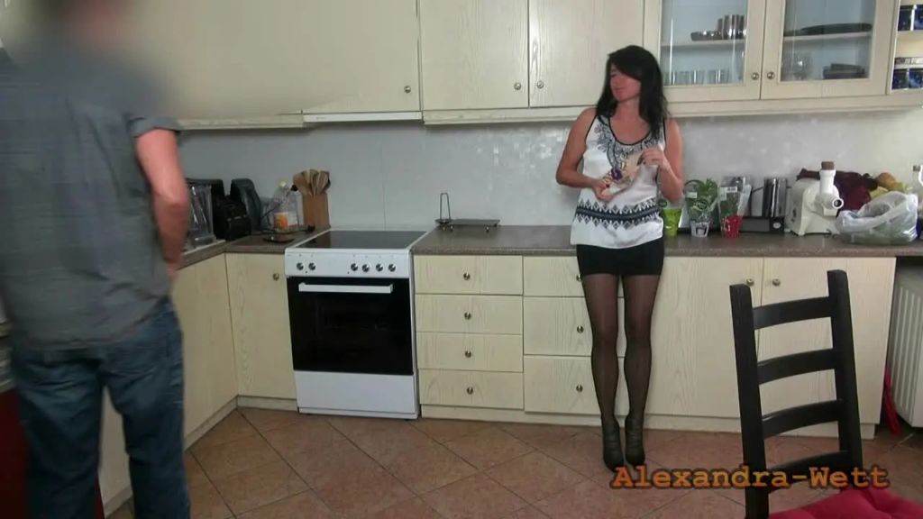 sexy foto nr. 1 von Der zerfickte Arbeitstag. Massen-Fick in der Arbeitspause!!