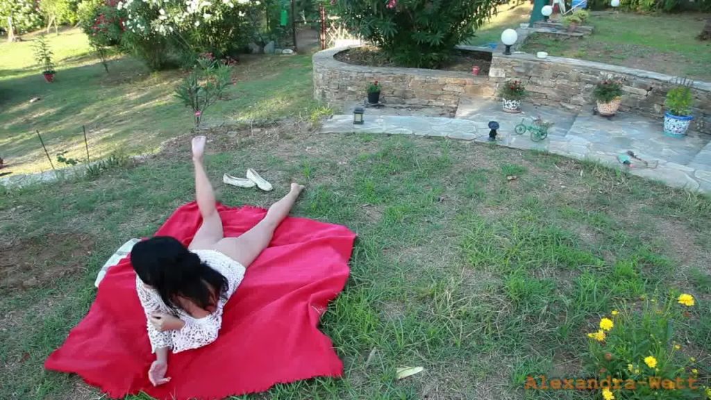 sexy foto nr. 1 von Public extrem!! Frei Fick im botanischen Garten!