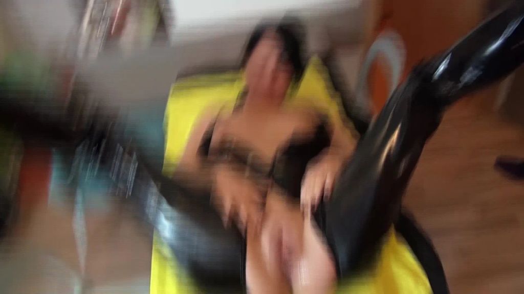 sexy foto nr. 7 von Anale Hinrichtung! Gefesselt, benutzt und vollgewichst