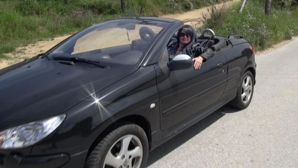 PUBLIK EXTREM! ! Sperma reiche Spritztour im Cabriolet