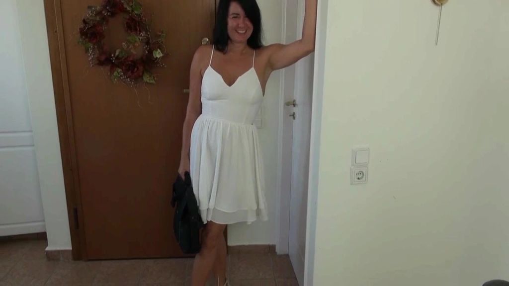 sexy foto nr. 2 von Skandal! Mit Creampie-Fotze zum Nachhilfeunterricht