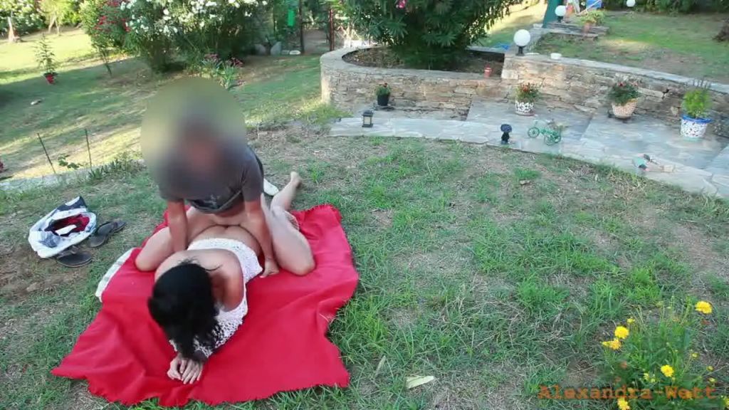 sexy foto nr. 4 von Frei Fick im botanischen Garten! Publik extrem!