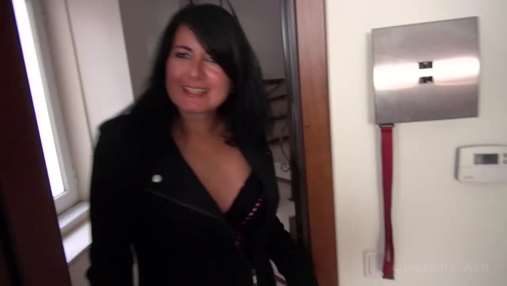 sexy foto nr. 1 von Mit Creampie gefülltem Arsch geleckt, gefickt und vollgespri
