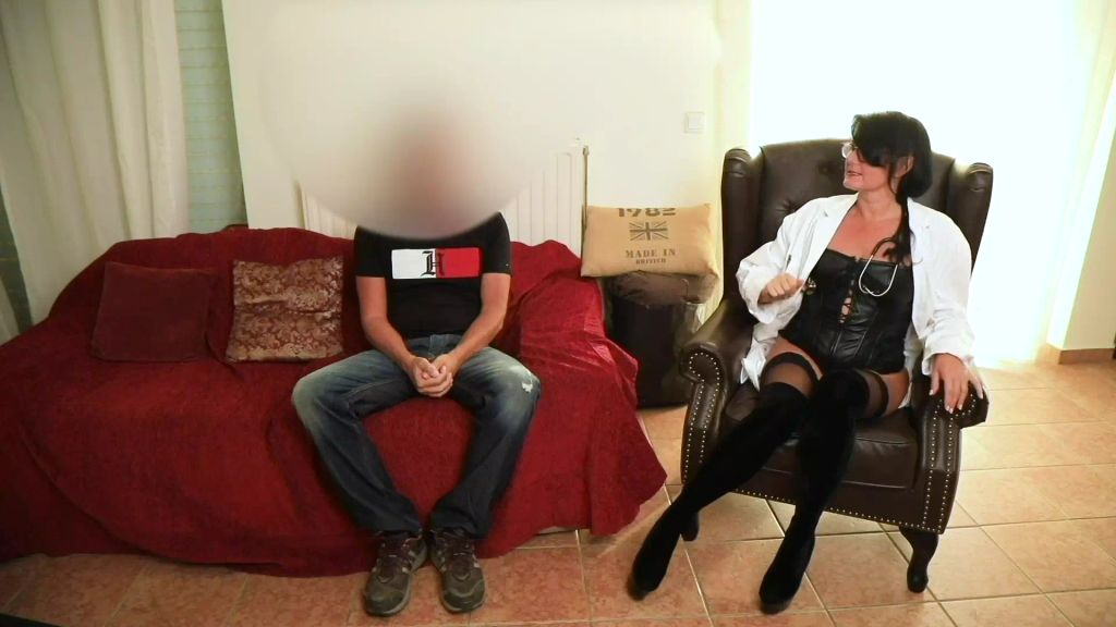 sexy foto nr. 1 von SAMENSTAU BEHANDLUNG BEI FICKGEILER THERAPEUTIN.