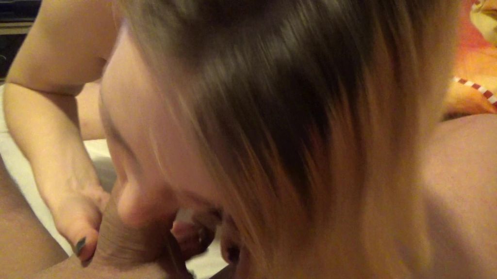sexy foto nr. 3 von Mein erstes Fickvideo mit Creampie!