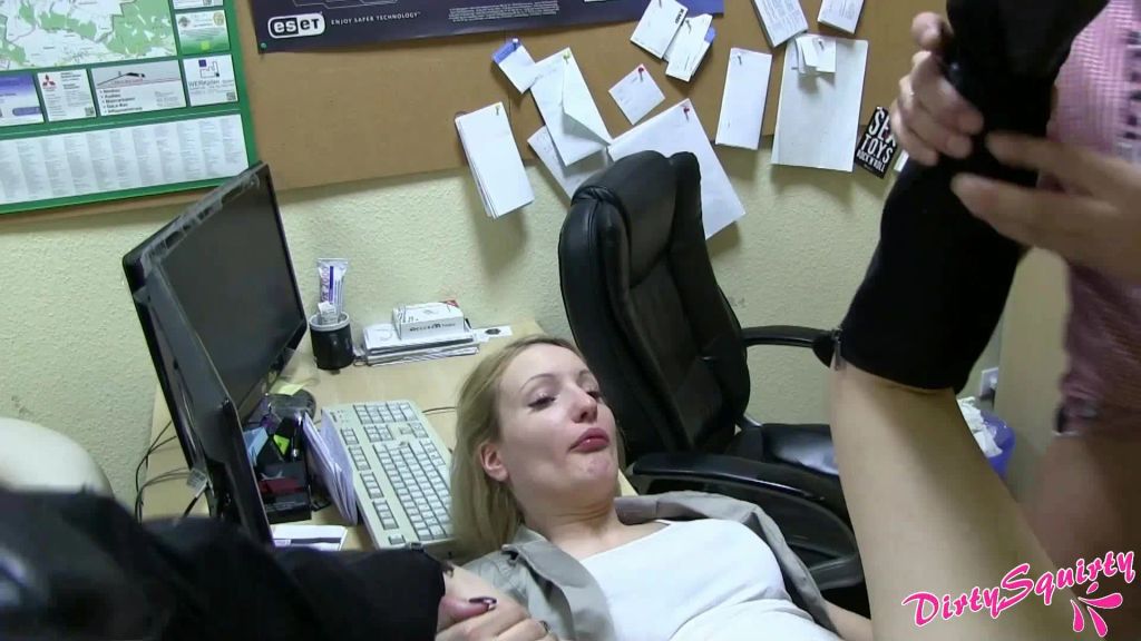 sexy foto nr. 8 von ATM Anal Creampie!