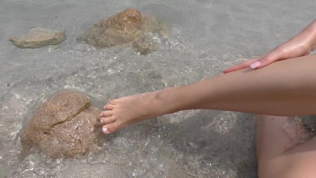 sexy foto nr. 5 von Heisser Body in kühlem Nass