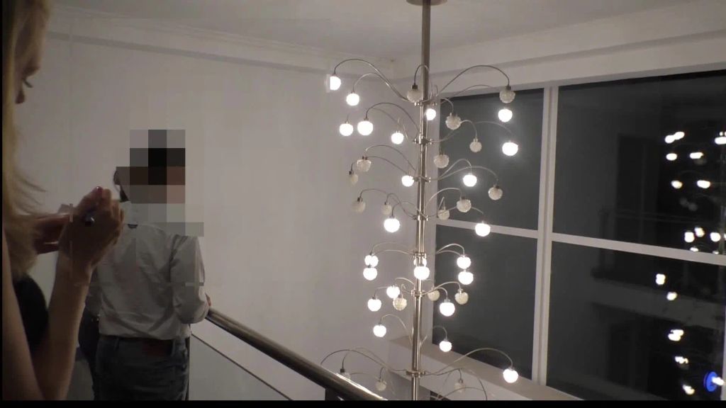 sexy foto nr. 1 von EHE zerstort Riskanter FREMDFICK im Hotel