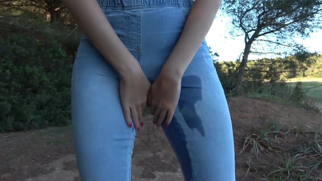 sexy foto nr. 4 von XXl-Jeanspiss. So krass hab ich mich noch nie eingepisst! 