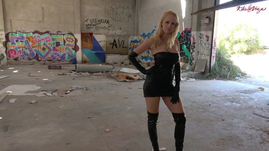 sexy foto nr. 1 von STRASSENSTRICH-Hobbyhure, wer fickt meinen Arsch?