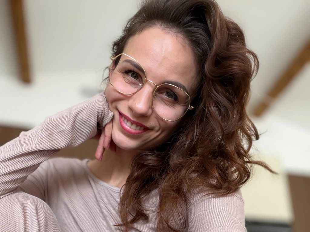 Profilfoto 4 von Mary Wet