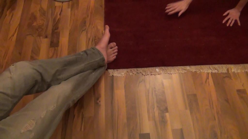 Vorschaubild 1 zum Video „BLOWJOB gegen STRESS? SPERMAGEIL“