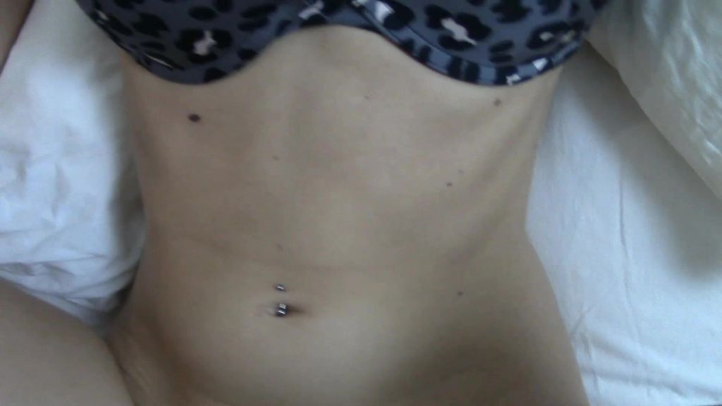 Vorschaubild 4 zum Video „Spontaner Creampie Fick!“