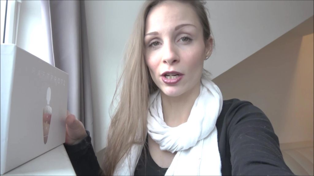 Vorschaubild zum Video „HEFTIG! Neues Squirt Spielzeug getestet!“ von Mary Wet