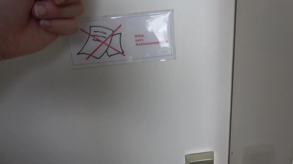 Vorschaubild 1 zum Video „PROVOKANT! Neuen Nachbar eingeführt!“