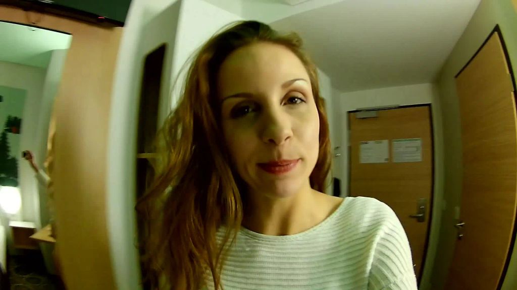 Vorschaubild 1 zum Video „After Shooting wichsen in Frankfurt!“