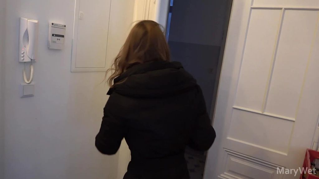 Vorschaubild 1 zum Video „Dirtytalk in latex & nylons!“
