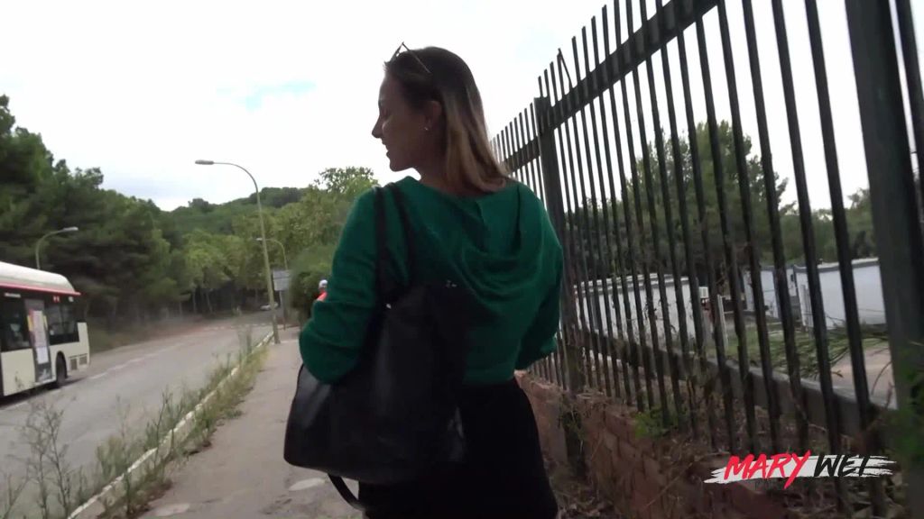 Vorschaubild 9 zum Video „OMG! Vom Fremden in Barcelona angemacht!“
