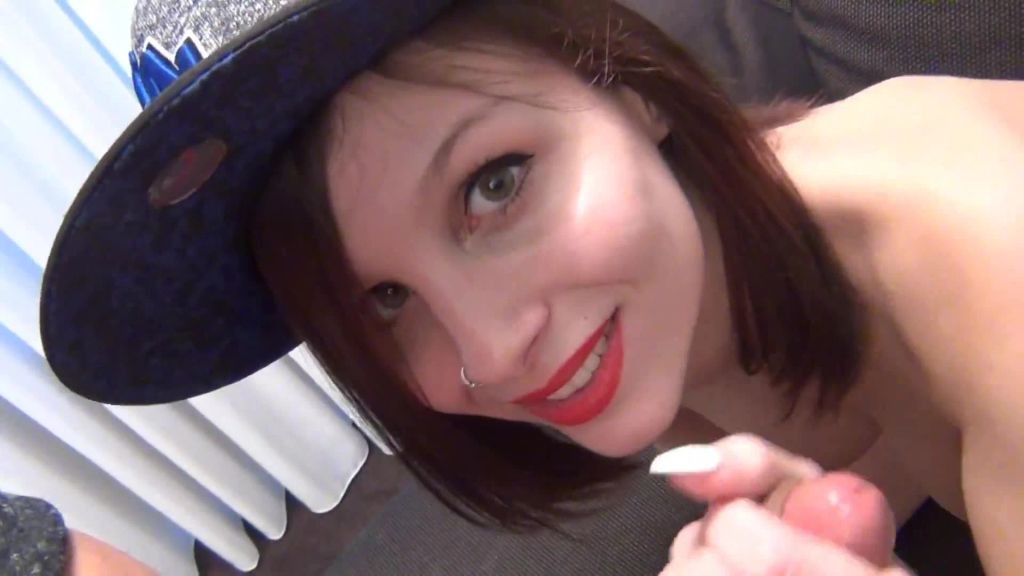Vorschaubild 6 zum Video „KRASS! Stiefvater fickt mein Teenyfötzchen!“