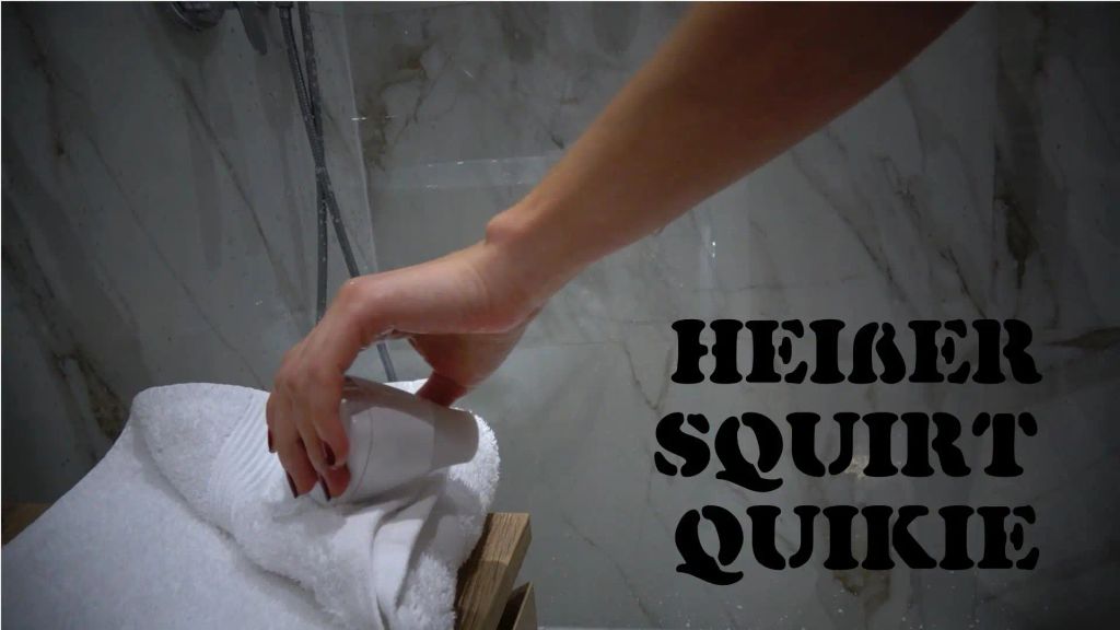 Vorschaubild zum Video „Heißer Squirt Quikie!“ von Mary Wet