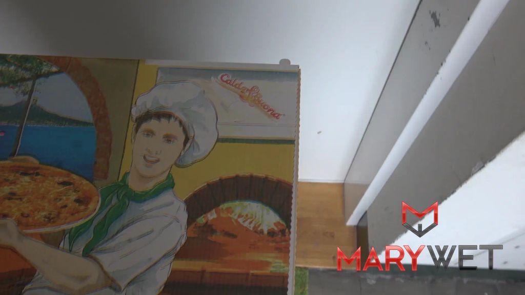 Vorschaubild 1 zum Video „Pizzabote sahnt ab :D“