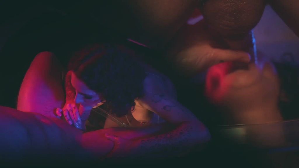 sexy foto nr. 8 von Blowjob Phantasie - gefesselt mit verbundenen Augen