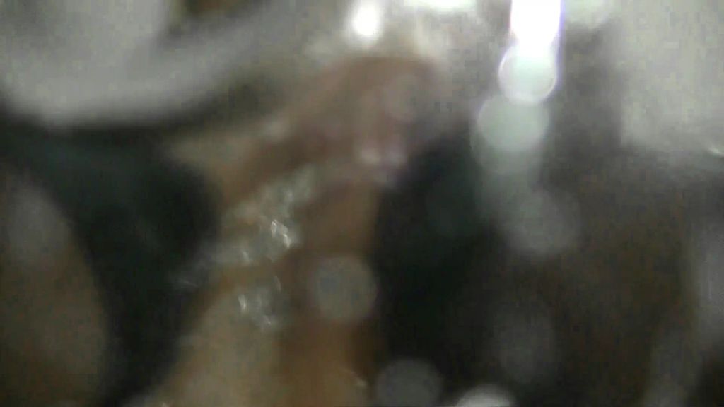 sexy foto nr. 6 von * Golden Shower *  ( 3D-Effekt )  POV to FACE