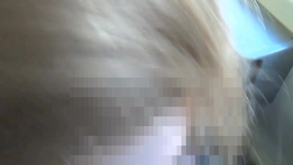 sexy foto nr. 7 von Vor der Uni!!! Kranke S-Bahnfahrt* Blasen+Cumshot*