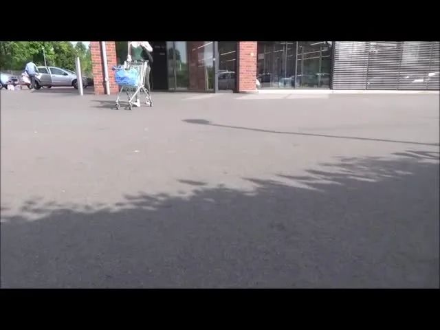 sexy foto nr. 1 von Spontanes Fickdate vorm Supermarkt*