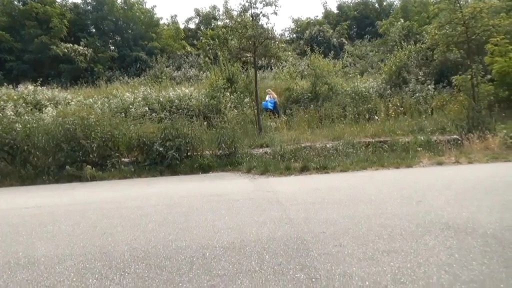 sexy foto nr. 2 von Spanner- Creampie *Passant fickt mich neben dem Radweg