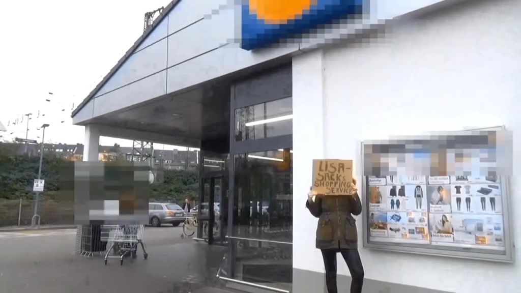 sexy foto nr. 1 von SUPERMARKT-Quicky! Fick mich während deine Frau an der Kasse