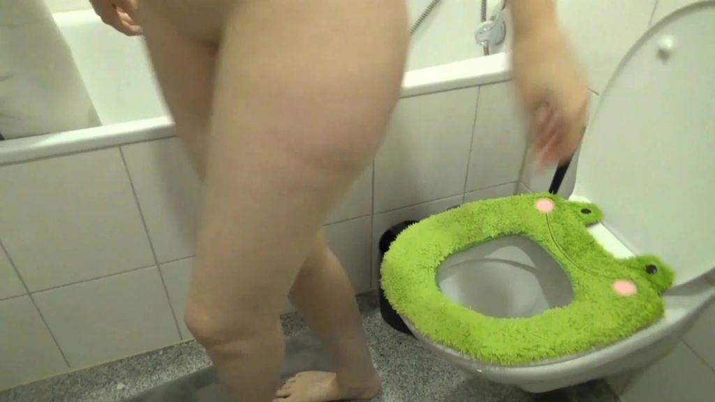 sexy foto nr. 2 von Megakrank!!! Mutter in die Schampooflasche gepisst LoL