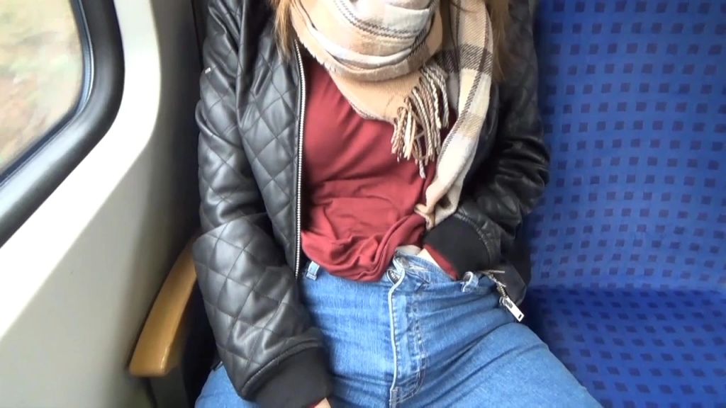 sexy foto nr. 3 von Public PREMIERE!!! 200% Spermawalk* Sehr Riskant-GARANTIERT!