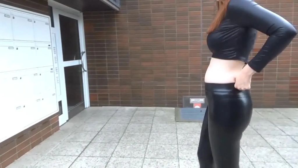 Lisa`s Hausbesuch,WETLOOK-CREAMPIE* User SCHWÄNGERT mich!!!