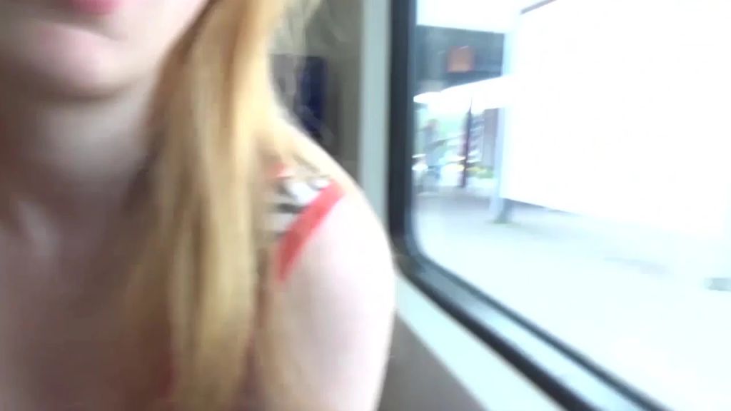 sexy foto nr. 3 von Schnellspritzer in der S bahn