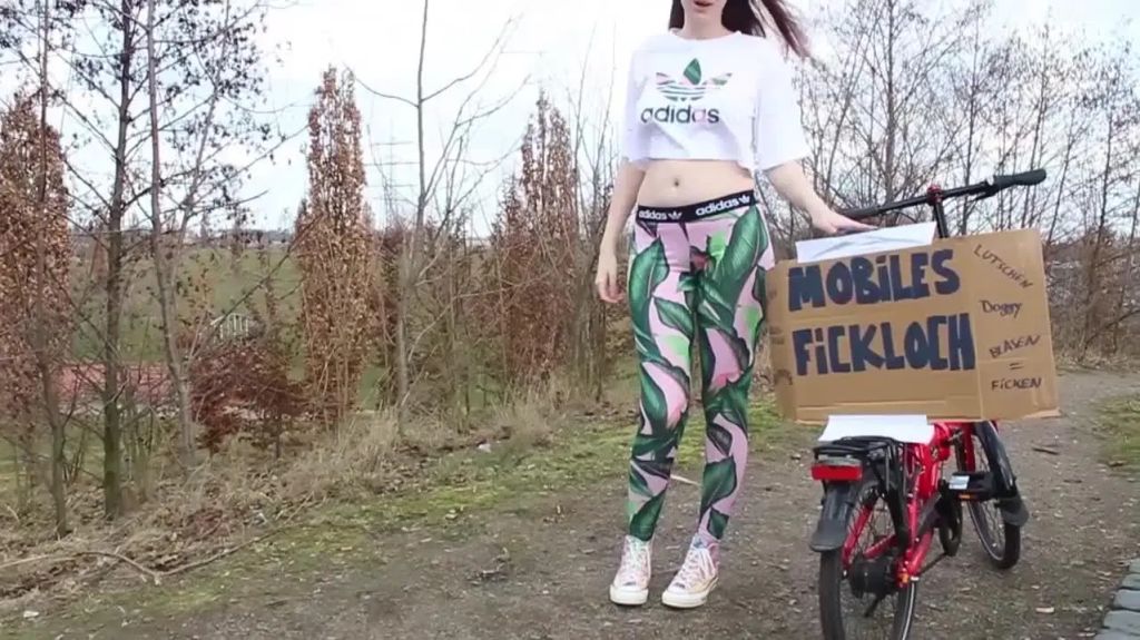 Zweifach Fotzenbesamung!!! SCHLAMMSCHIEBEN