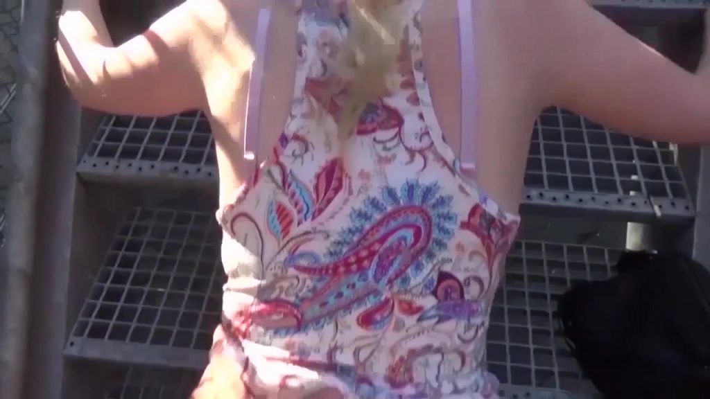 sexy foto nr. 9 von Dreister Fremdfick*Fich mich während deine Frau Möbel shoppt