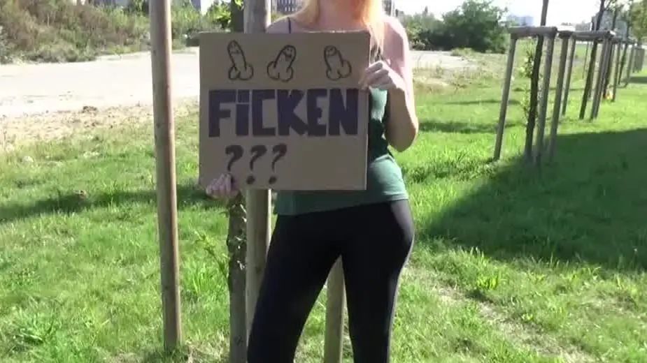 UNFASSBAR! Strassenflirt endet im AO-Orgasmusrausch