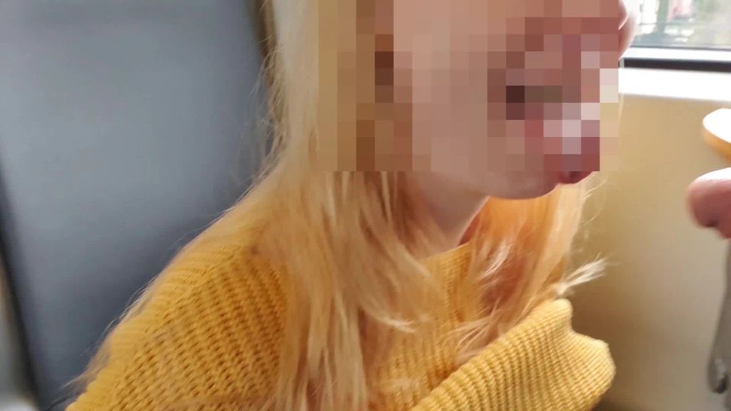 sexy foto nr. 6 von MEGAKRANK*blowJOB-qUICKY mitten im ZUG