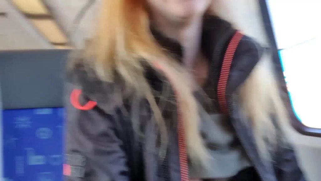 sexy foto nr. 5 von TsuNami-SpERMAfAhrt für NeRVöSEn FaHrGasT