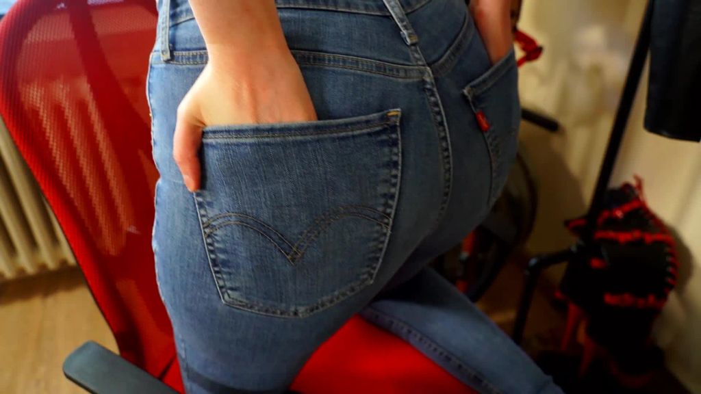 sexy foto nr. 10 von Lev*s Jeans Dirty Talk
