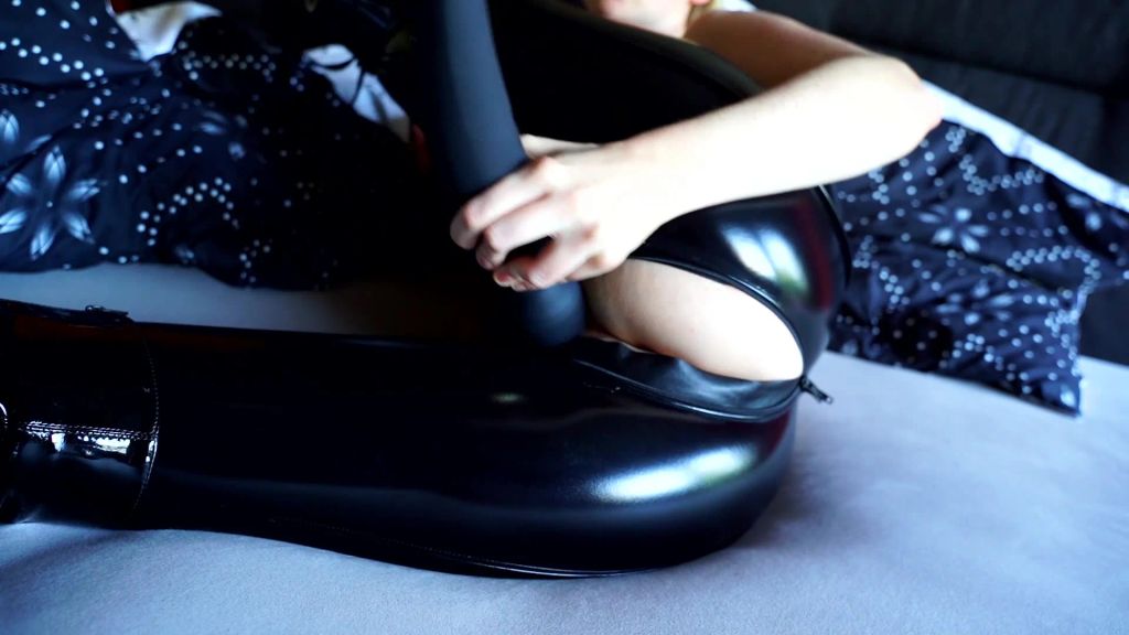 sexy foto nr. 8 von Mein geilster Solo Clip!!!