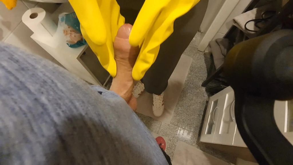 sexy foto nr. 4 von VOn dEr PutZe zUr HoBByHurE