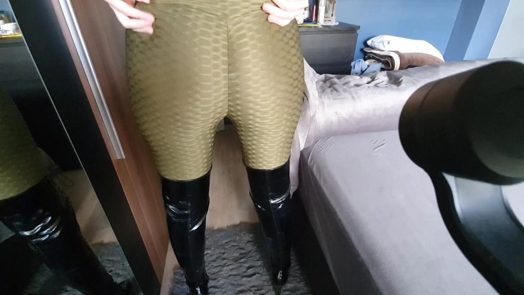sexy foto nr. 2 von Abspritzgarantie für Leggingsliebhaber