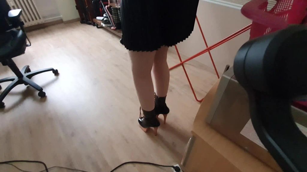 sexy foto nr. 1 von Büro FickFotzen DirtyTalk