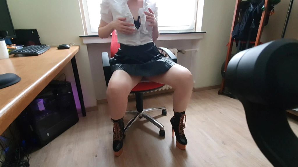 sexy foto nr. 3 von Büro FickFotzen DirtyTalk